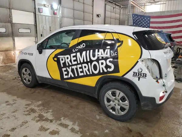 3GNCJKSB4KL184022 2019 CHEVROLET TRAX - Image 2