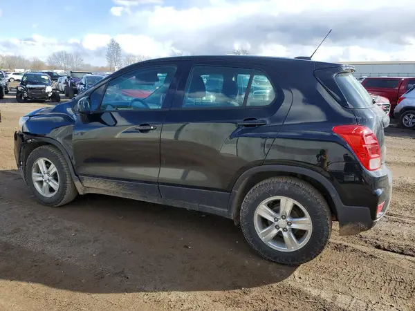 3GNCJKSB4KL213096 2019 CHEVROLET TRAX - Image 2