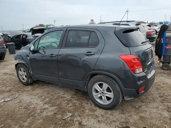 3GNCJKSB4KL229346 2019 CHEVROLET TRAX - Image 2