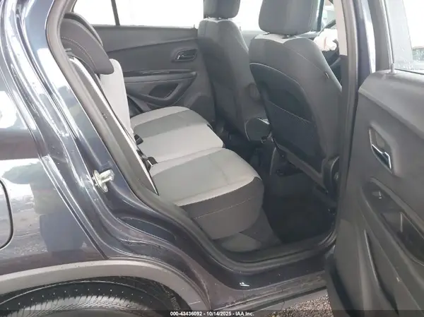 3GNCJKSB4KL232215 2019 CHEVROLET TRAX - Image 8