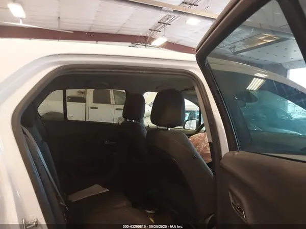 3GNCJKSB4KL336042 2019 CHEVROLET TRAX - Image 8