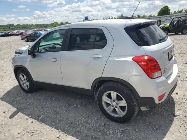3GNCJKSB4KL367761 2019 CHEVROLET TRAX - Image 2