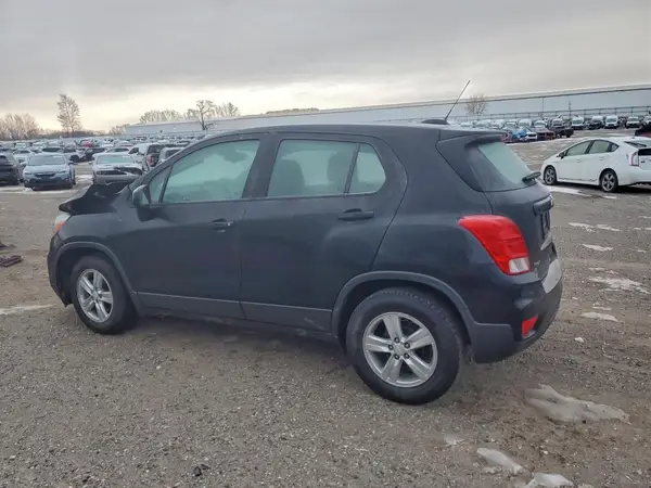 3GNCJKSB4KL368120 2019 CHEVROLET TRAX - Image 2
