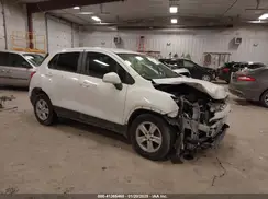 3GNCJKSB4KL395852 2019 CHEVROLET TRAX