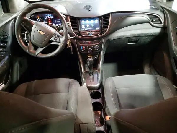 3GNCJKSB4KL405070 2019 CHEVROLET TRAX - Image 8