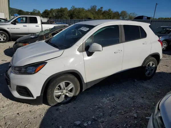 3GNCJKSB4LL128762 2020 CHEVROLET TRAX - Image 1