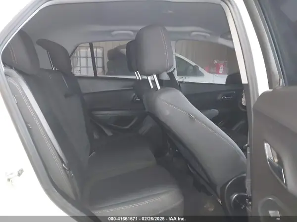 3GNCJKSB4LL139907 2020 CHEVROLET TRAX - Image 8
