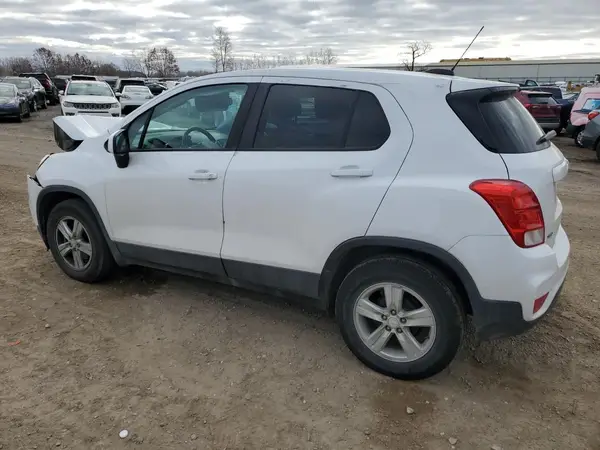 3GNCJKSB4LL140037 2020 CHEVROLET TRAX - Image 2