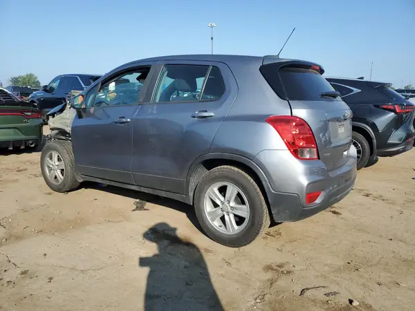 3GNCJKSB4LL144928 2020 CHEVROLET TRAX - Image 2