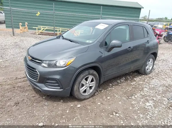 3GNCJKSB4LL169554 2020 CHEVROLET TRAX - Image 2