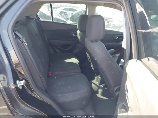 3GNCJKSB4LL172258 2020 CHEVROLET TRAX - Image 8