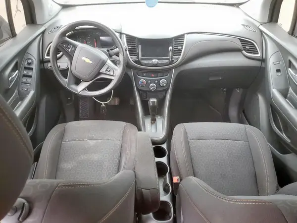 3GNCJKSB4LL175757 2020 CHEVROLET TRAX - Image 8