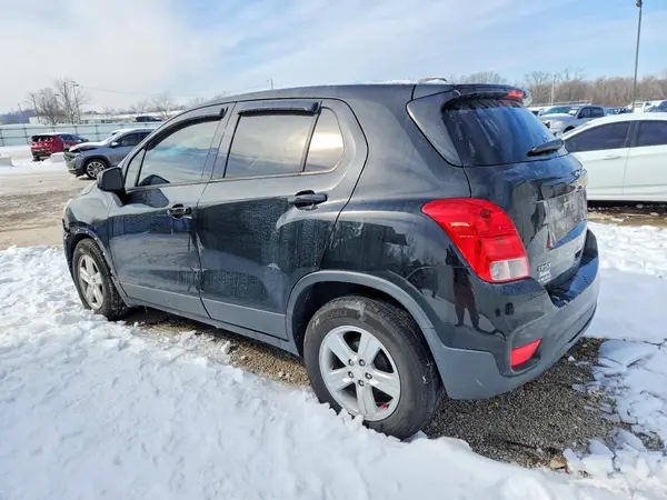3GNCJKSB4LL177251 2020 CHEVROLET TRAX - Image 2