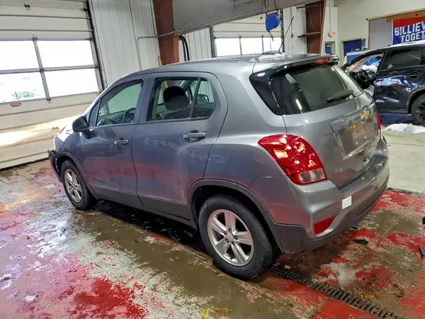 3GNCJKSB4LL183101 2020 CHEVROLET TRAX - Image 2