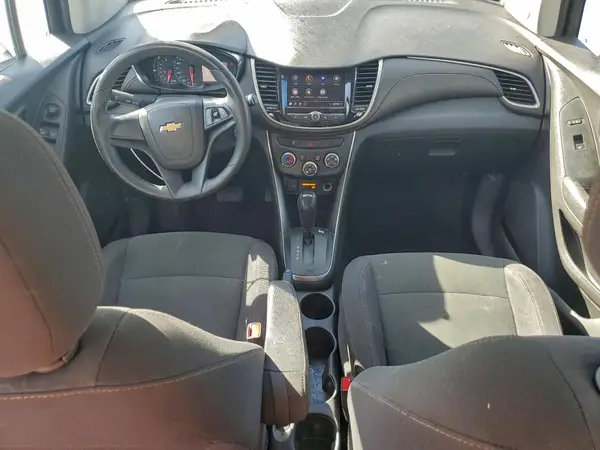 3GNCJKSB4LL199394 2020 CHEVROLET TRAX - Image 8