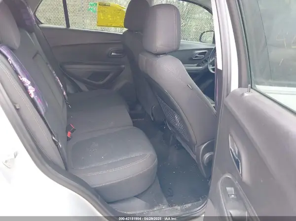 3GNCJKSB4LL305522 2020 CHEVROLET TRAX - Image 8