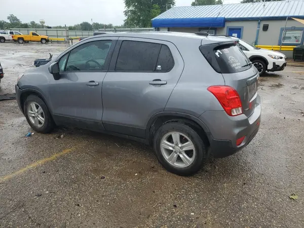 3GNCJKSB4LL314348 2020 CHEVROLET TRAX - Image 2
