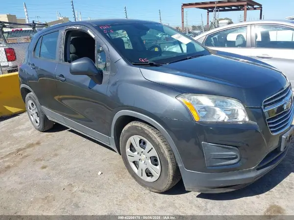 3GNCJKSB5GL116030 2016 CHEVROLET TRAX - Image 1