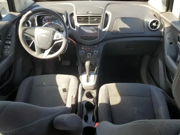 3GNCJKSB5GL212031 2016 CHEVROLET TRAX - Image 8