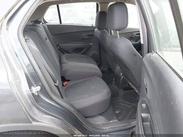 3GNCJKSB5GL215754 2016 CHEVROLET TRAX - Image 8