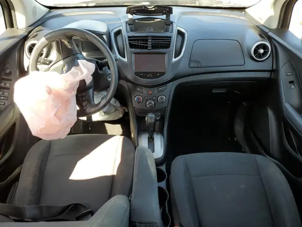 3GNCJKSB5GL237480 2016 CHEVROLET TRAX - Image 8
