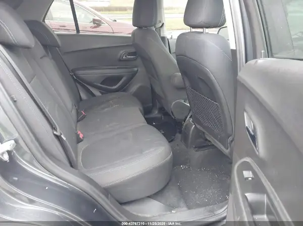 3GNCJKSB5GL263321 2016 CHEVROLET TRAX - Image 8