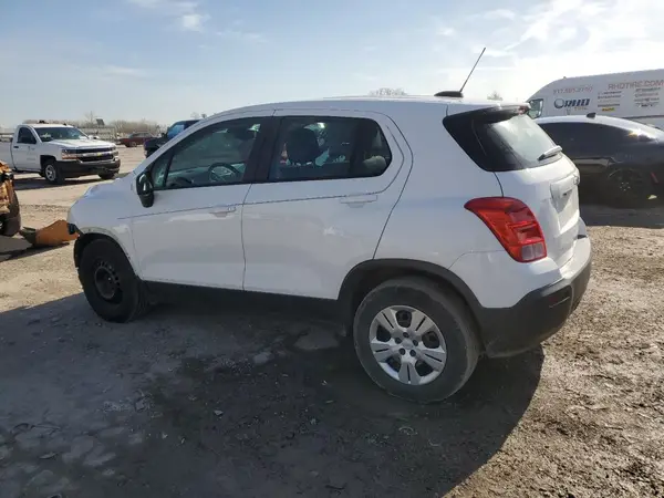 3GNCJKSB5GL267384 2016 CHEVROLET TRAX - Image 2