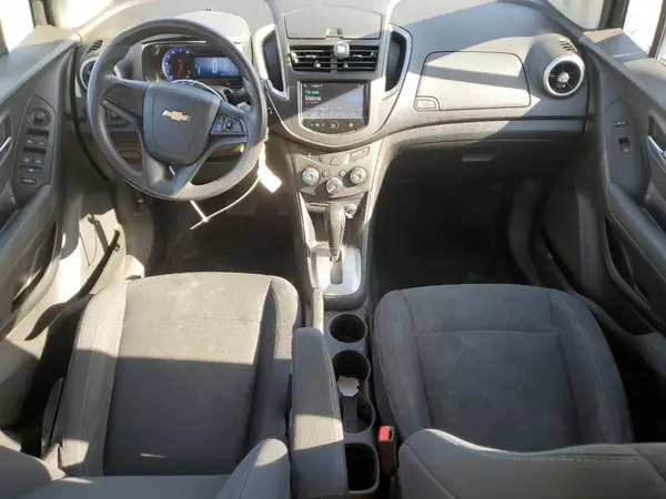3GNCJKSB5GL267384 2016 CHEVROLET TRAX - Image 8