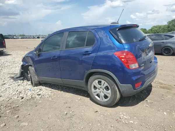 3GNCJKSB5HL135386 2017 CHEVROLET TRAX - Image 2