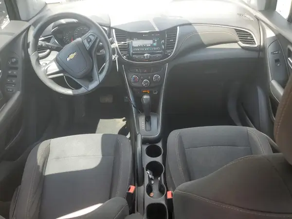 3GNCJKSB5HL135386 2017 CHEVROLET TRAX - Image 8