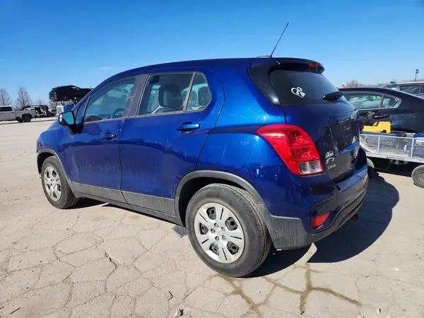3GNCJKSB5HL147781 2017 CHEVROLET TRAX - Image 2
