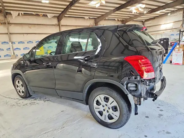 3GNCJKSB5HL177265 2017 CHEVROLET TRAX - Image 2
