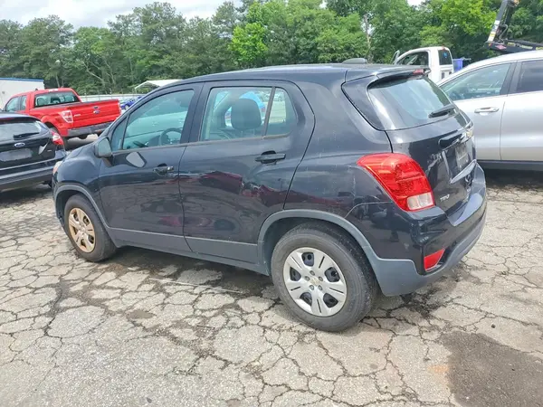 3GNCJKSB5HL231728 2017 CHEVROLET TRAX - Image 2