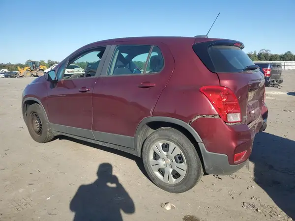3GNCJKSB5HL237383 2017 CHEVROLET TRAX - Image 2