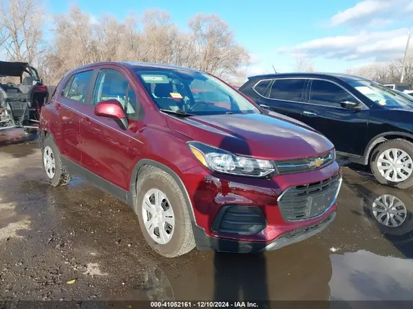 3GNCJKSB5HL250229 2017 CHEVROLET TRAX - Image 1