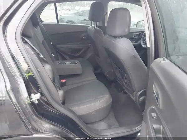 3GNCJKSB5HL252112 2017 CHEVROLET TRAX - Image 8