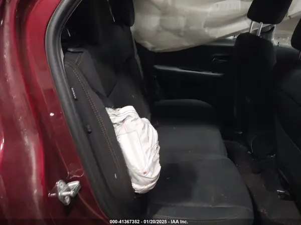 3GNCJKSB5HL273073 2017 CHEVROLET TRAX - Image 8