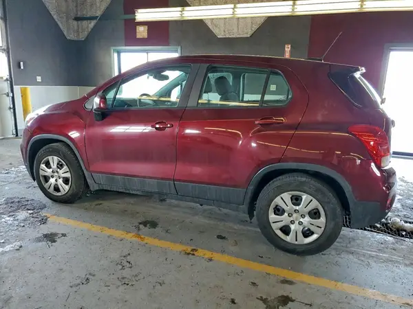 3GNCJKSB5HL276359 2017 CHEVROLET TRAX - Image 2