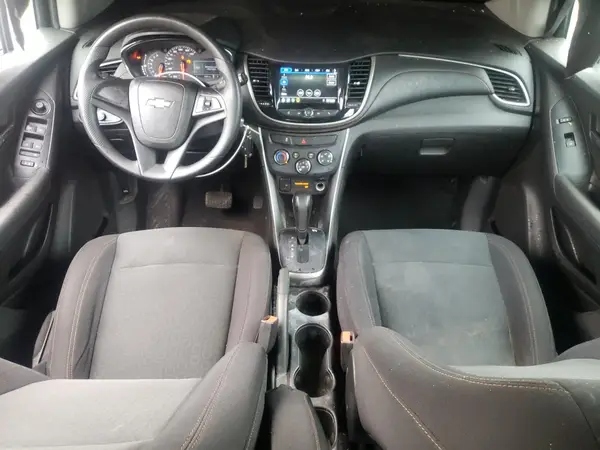 3GNCJKSB5JL171150 2018 CHEVROLET TRAX - Image 8