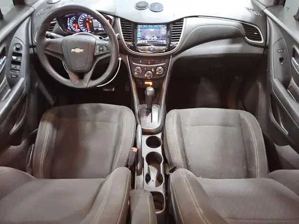 3GNCJKSB5JL313268 2018 CHEVROLET TRAX - Image 8