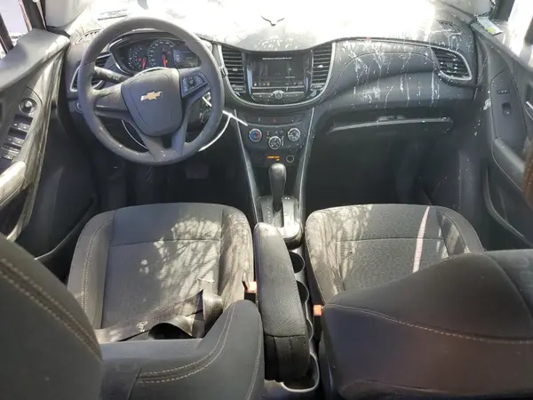 3GNCJKSB5JL341586 2018 CHEVROLET TRAX - Image 8