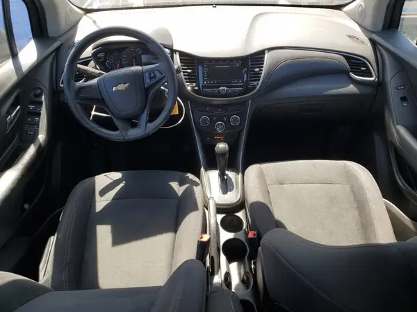 3GNCJKSB5JL374474 2018 CHEVROLET TRAX - Image 8