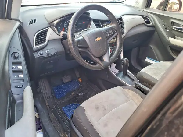 3GNCJKSB5JL417808 2018 CHEVROLET TRAX - Image 8