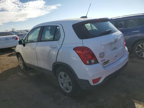 3GNCJKSB5KL131474 2019 CHEVROLET TRAX - Image 2