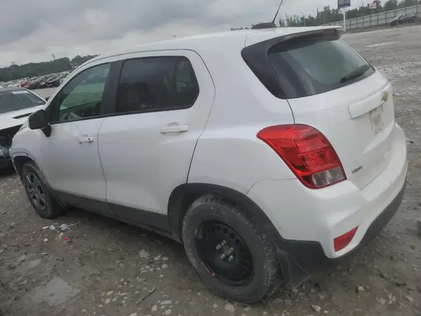 3GNCJKSB5KL133841 2019 CHEVROLET TRAX - Image 2