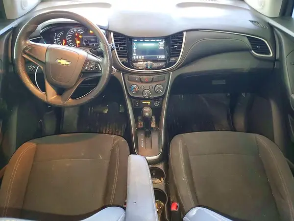 3GNCJKSB5KL159792 2019 CHEVROLET TRAX - Image 8