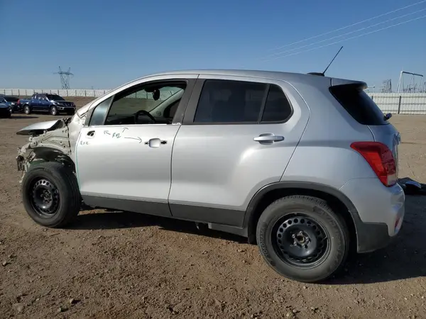 3GNCJKSB5KL166936 2019 CHEVROLET TRAX - Image 2
