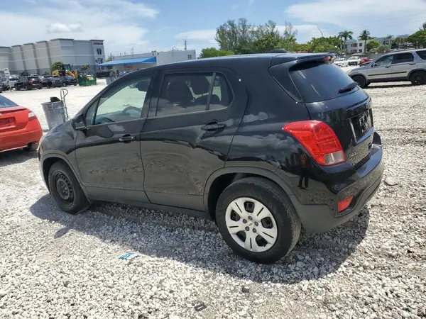3GNCJKSB5KL168752 2019 CHEVROLET TRAX - Image 2