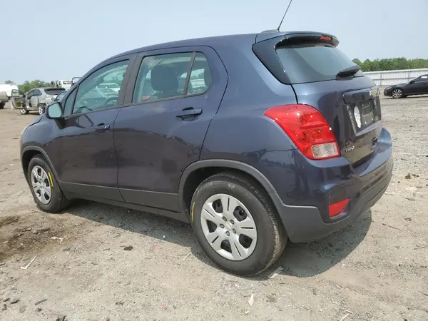 3GNCJKSB5KL168783 2019 CHEVROLET TRAX - Image 2