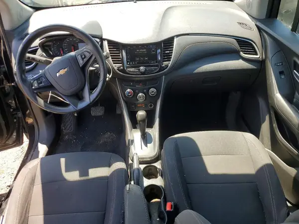 3GNCJKSB5KL195496 2019 CHEVROLET TRAX - Image 8